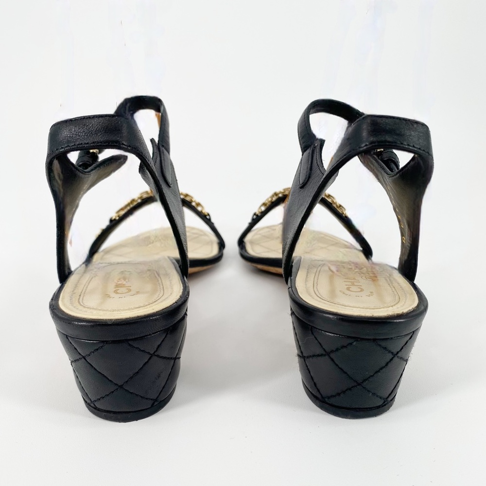 Chanel Black Quilted Leather Gold Chain Link CC Pearl Single Strap Sandals 40 - Picture 7 of 15